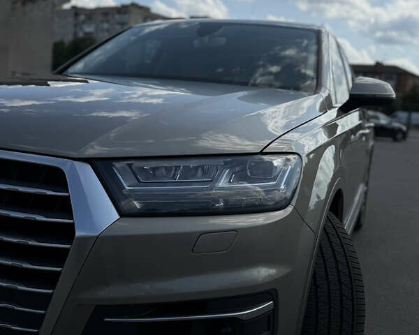 Ауди Ку 7 2016 в Виннице на Automoto.ua Бежевый Ауди Ку 7, объемом двигателя 3 л и пробегом 151 тыс. км за 28500 $, фото 11 на Automoto.ua
