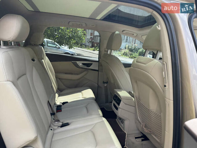 Бежевый Ауди Ку 7, объемом двигателя 2 л и пробегом 18 тыс. км за 35500 $, фото 2 на Automoto.ua