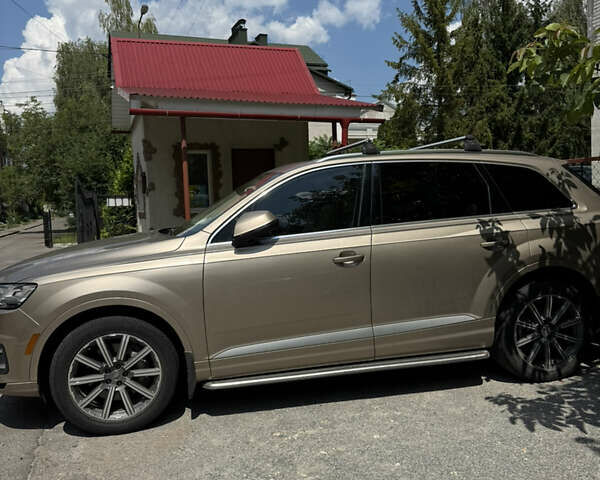 Бежевый Ауди Ку 7, объемом двигателя 2 л и пробегом 18 тыс. км за 35500 $, фото 4 на Automoto.ua