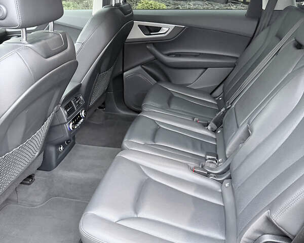 Бежевий Ауді Ку 7, об'ємом двигуна 2.97 л та пробігом 101 тис. км за 39300 $, фото 27 на Automoto.ua