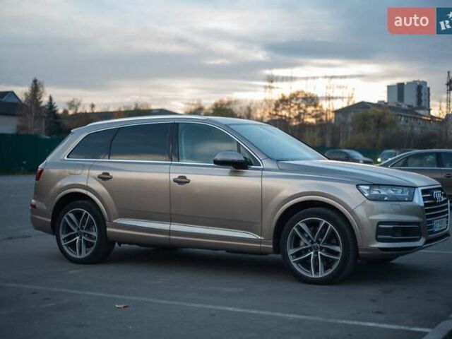 Бежевый Ауди Ку 7, объемом двигателя 3 л и пробегом 70 тыс. км за 36800 $, фото 3 на Automoto.ua