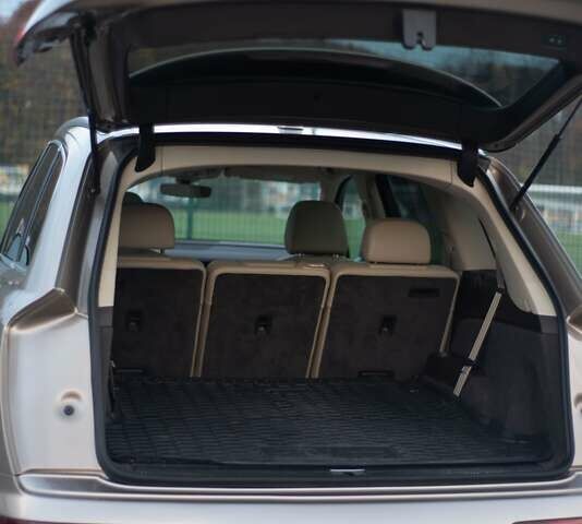 Бежевый Ауди Ку 7, объемом двигателя 3 л и пробегом 70 тыс. км за 36800 $, фото 29 на Automoto.ua