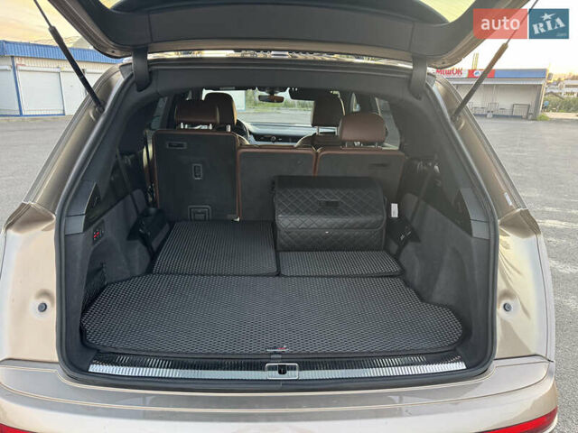 Бежевый Ауди Ку 7, объемом двигателя 1.98 л и пробегом 97 тыс. км за 33000 $, фото 5 на Automoto.ua