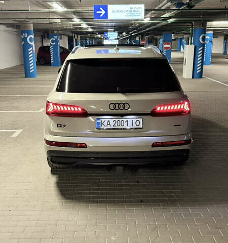 Бежевий Ауді Ку 7, об'ємом двигуна 3 л та пробігом 47 тис. км за 59000 $, фото 4 на Automoto.ua