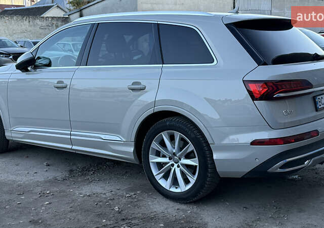 Бежевый Ауди Ку 7, объемом двигателя 3 л и пробегом 31 тыс. км за 48000 $, фото 3 на Automoto.ua