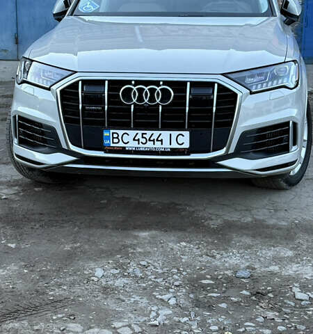 Бежевый Ауди Ку 7, объемом двигателя 3 л и пробегом 31 тыс. км за 48000 $, фото 4 на Automoto.ua