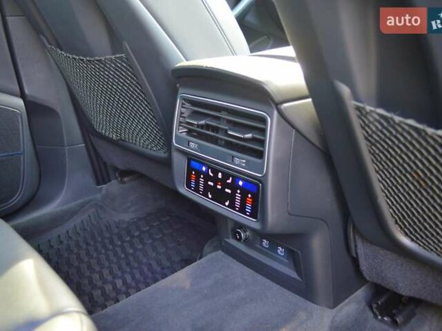 Бежевый Ауди Ку 7, объемом двигателя 3 л и пробегом 96 тыс. км за 57500 $, фото 34 на Automoto.ua