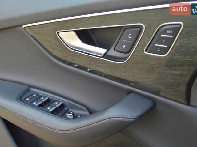 Бежевый Ауди Ку 7, объемом двигателя 3 л и пробегом 96 тыс. км за 57500 $, фото 21 на Automoto.ua