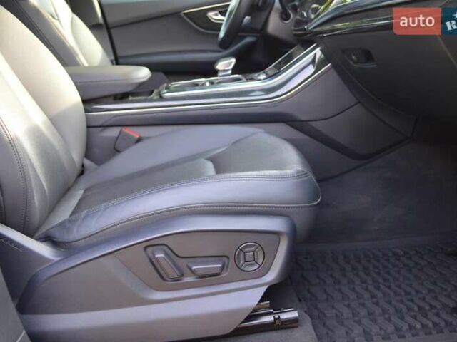 Бежевый Ауди Ку 7, объемом двигателя 3 л и пробегом 96 тыс. км за 57500 $, фото 32 на Automoto.ua