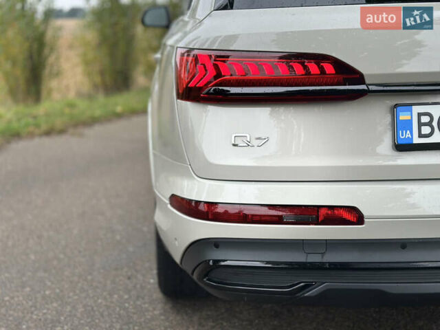 Бежевый Ауди Ку 7, объемом двигателя 3 л и пробегом 50 тыс. км за 54999 $, фото 8 на Automoto.ua