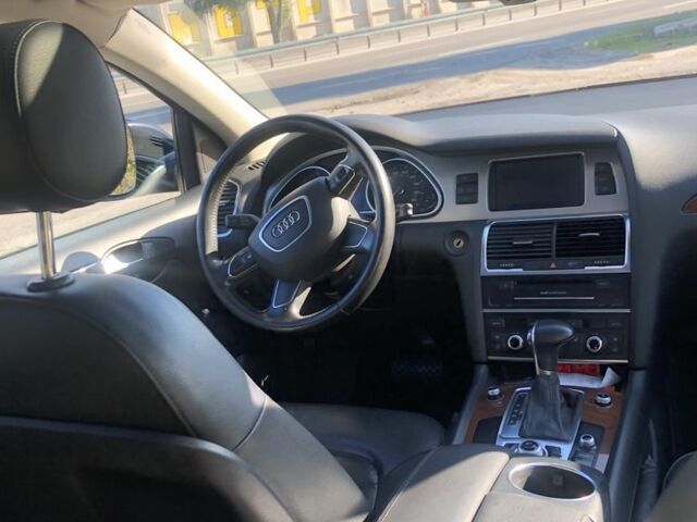 Чорний Ауді Ку 7, об'ємом двигуна 3 л та пробігом 296 тис. км за 15000 $, фото 7 на Automoto.ua