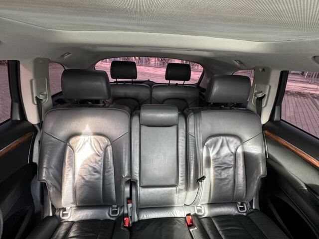 Черный Ауди Ку 7, объемом двигателя 3.6 л и пробегом 268 тыс. км за 9800 $, фото 9 на Automoto.ua