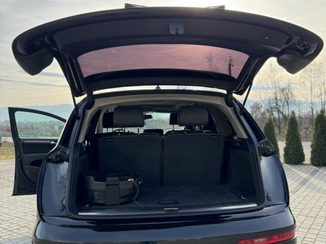 Черный Ауди Ку 7, объемом двигателя 3.6 л и пробегом 268 тыс. км за 9800 $, фото 4 на Automoto.ua