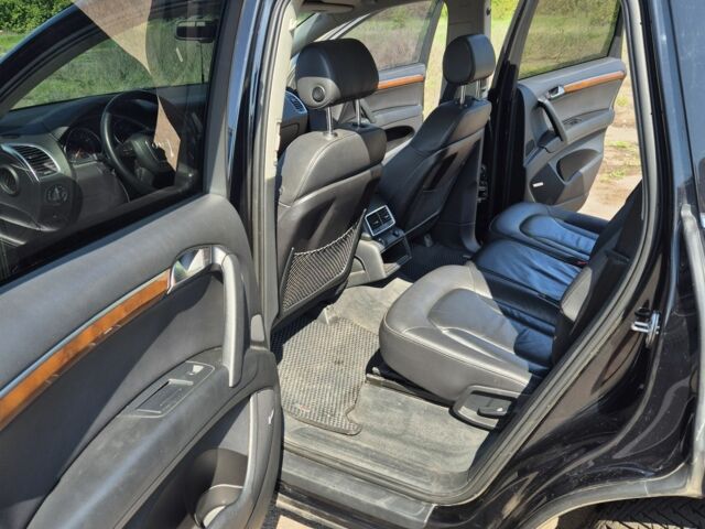 Черный Ауди Ку 7, объемом двигателя 3.6 л и пробегом 214 тыс. км за 9000 $, фото 3 на Automoto.ua