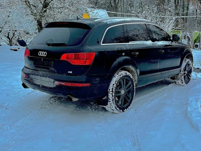 Чорний Ауді Ку 7, об'ємом двигуна 4.2 л та пробігом 265 тис. км за 10500 $, фото 1 на Automoto.ua