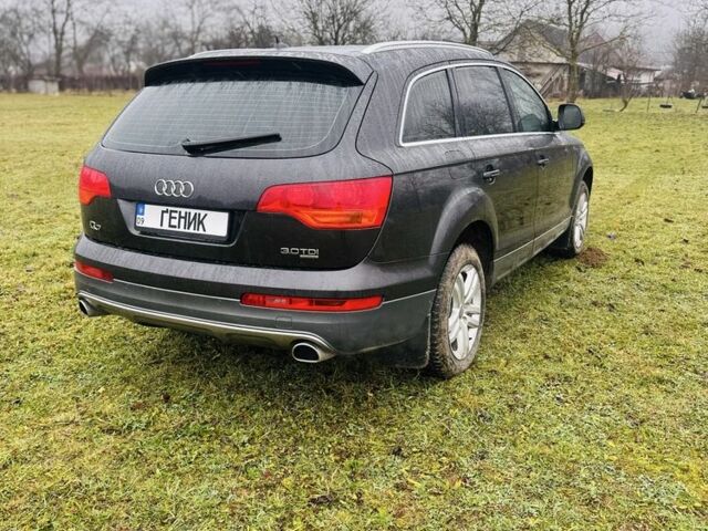 Черный Ауди Ку 7, объемом двигателя 3 л и пробегом 215 тыс. км за 14000 $, фото 1 на Automoto.ua