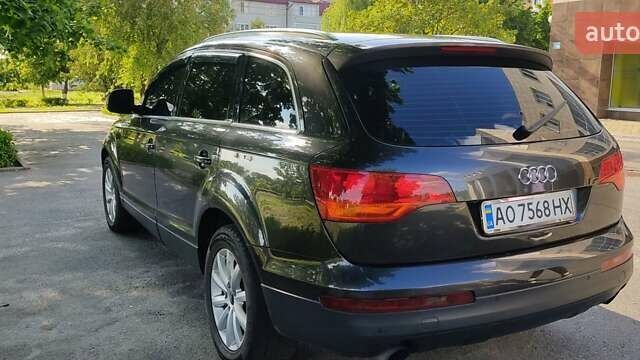 Черный Ауди Ку 7, объемом двигателя 3 л и пробегом 341 тыс. км за 12000 $, фото 5 на Automoto.ua