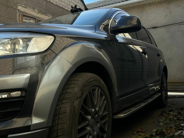 Чорний Ауді Ку 7, об'ємом двигуна 3 л та пробігом 381 тис. км за 5906 $, фото 7 на Automoto.ua