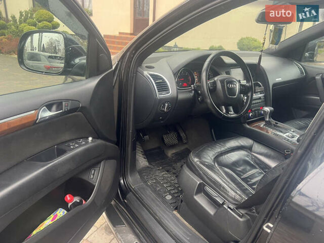 Черный Ауди Ку 7, объемом двигателя 3 л и пробегом 373 тыс. км за 10999 $, фото 15 на Automoto.ua