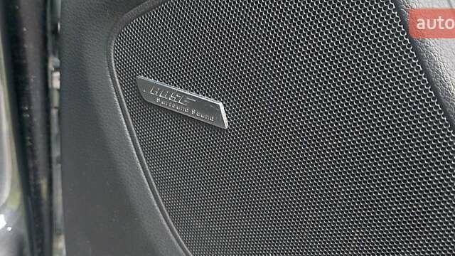 Черный Ауди Ку 7, объемом двигателя 3 л и пробегом 355 тыс. км за 10700 $, фото 7 на Automoto.ua