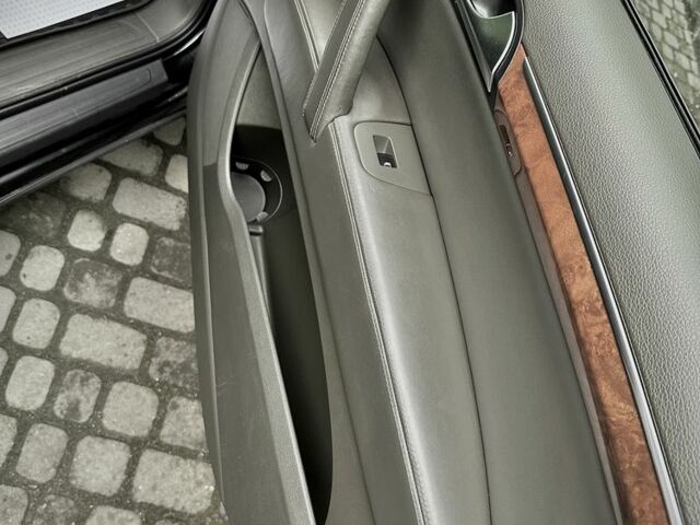 Чорний Ауді Ку 7, об'ємом двигуна 4.2 л та пробігом 255 тис. км за 15000 $, фото 22 на Automoto.ua