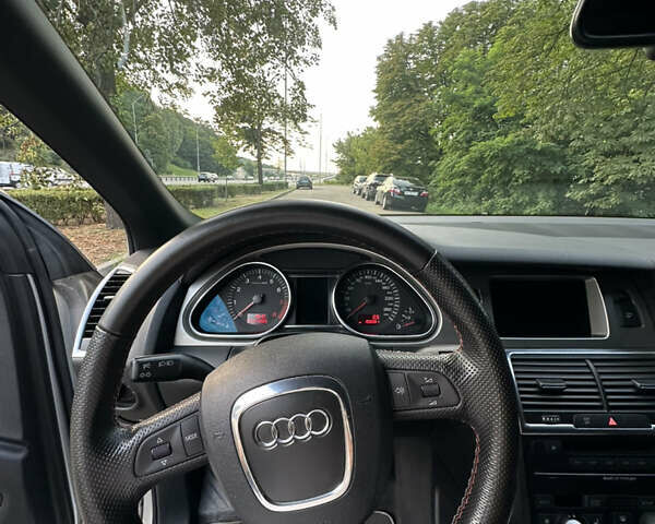 Черный Ауди Ку 7, объемом двигателя 4.16 л и пробегом 159 тыс. км за 11500 $, фото 14 на Automoto.ua