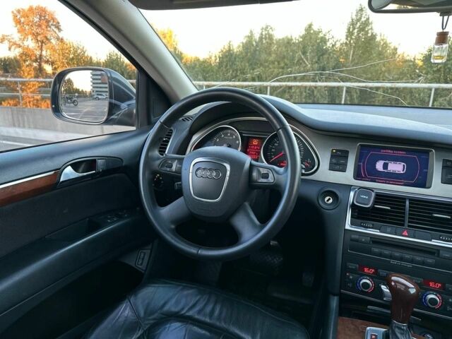 Чорний Ауді Ку 7, об'ємом двигуна 4.2 л та пробігом 250 тис. км за 9900 $, фото 14 на Automoto.ua