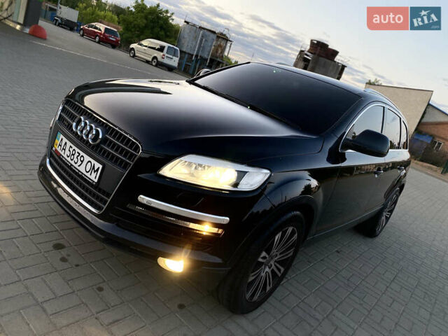 Черный Ауди Ку 7, объемом двигателя 4.2 л и пробегом 300 тыс. км за 7999 $, фото 16 на Automoto.ua