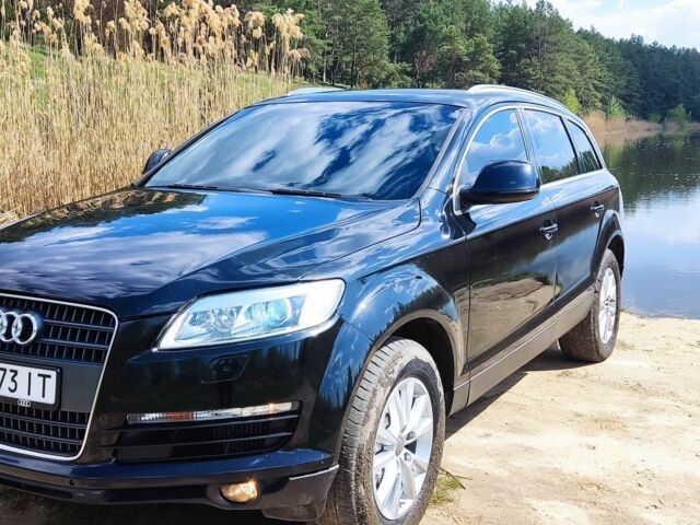 Черный Ауди Ку 7, объемом двигателя 3 л и пробегом 285 тыс. км за 12000 $, фото 4 на Automoto.ua