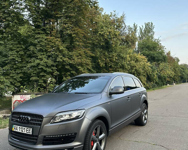 Черный Ауди Ку 7, объемом двигателя 4.16 л и пробегом 159 тыс. км за 11500 $, фото 1 на Automoto.ua