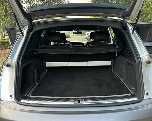 Черный Ауди Ку 7, объемом двигателя 4.16 л и пробегом 159 тыс. км за 11500 $, фото 22 на Automoto.ua