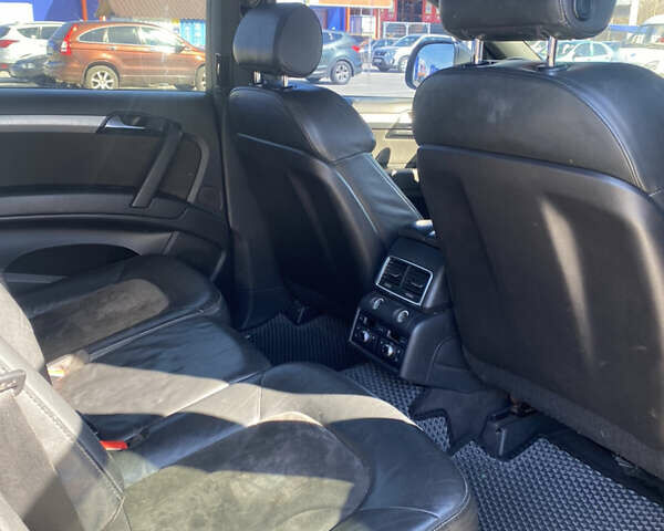 Черный Ауди Ку 7, объемом двигателя 3 л и пробегом 327 тыс. км за 13500 $, фото 10 на Automoto.ua