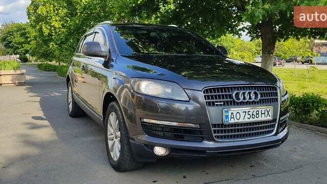 Черный Ауди Ку 7, объемом двигателя 3 л и пробегом 341 тыс. км за 12000 $, фото 8 на Automoto.ua