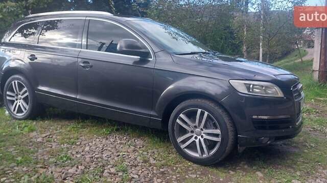 Черный Ауди Ку 7, объемом двигателя 3 л и пробегом 355 тыс. км за 10700 $, фото 9 на Automoto.ua