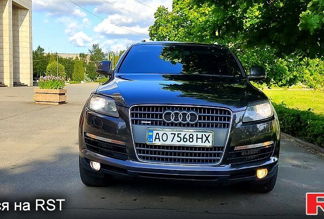Ауді Ку 7 2006 у Нетешине на Automoto.ua Чорний Ауді Ку 7, об'ємом двигуна 3 л та пробігом 340 тис. км за 12000 $, фото 11 на Automoto.ua