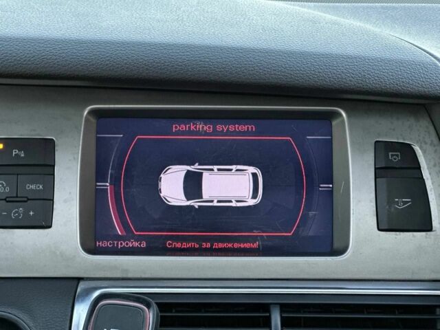 Чорний Ауді Ку 7, об'ємом двигуна 4.2 л та пробігом 250 тис. км за 9900 $, фото 13 на Automoto.ua