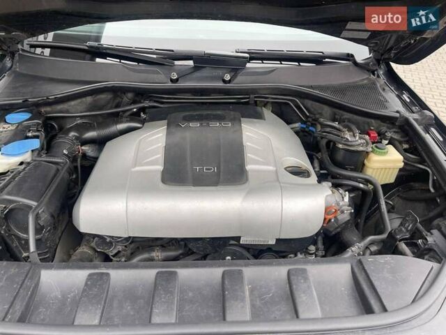 Черный Ауди Ку 7, объемом двигателя 3 л и пробегом 322 тыс. км за 11800 $, фото 39 на Automoto.ua