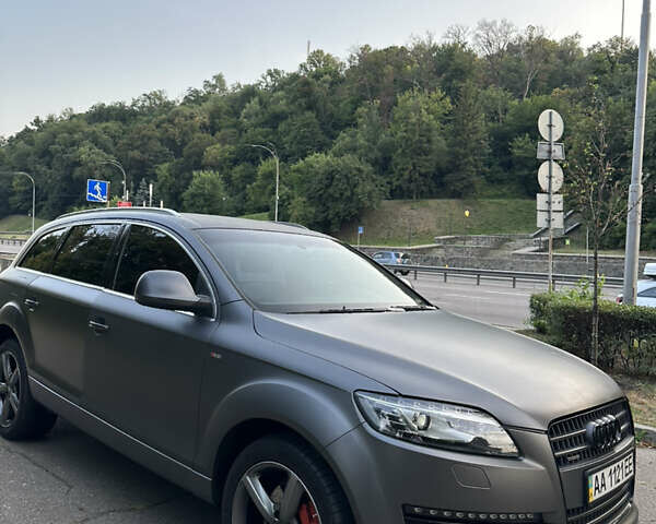 Черный Ауди Ку 7, объемом двигателя 4.16 л и пробегом 159 тыс. км за 11500 $, фото 3 на Automoto.ua