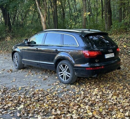 Черный Ауди Ку 7, объемом двигателя 3 л и пробегом 291 тыс. км за 2750 $, фото 2 на Automoto.ua