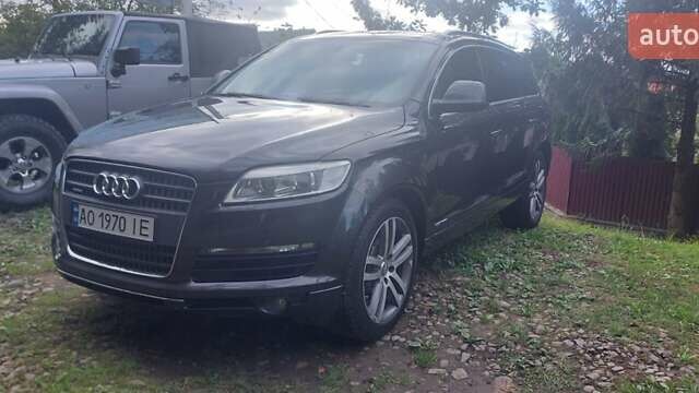 Черный Ауди Ку 7, объемом двигателя 3 л и пробегом 355 тыс. км за 10700 $, фото 10 на Automoto.ua