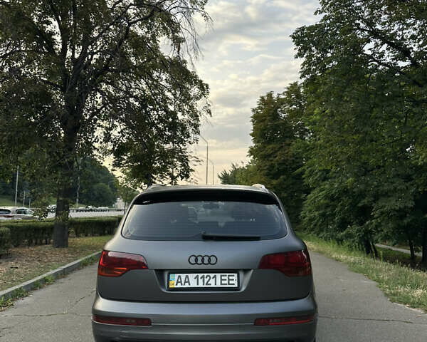 Черный Ауди Ку 7, объемом двигателя 4.16 л и пробегом 159 тыс. км за 11500 $, фото 4 на Automoto.ua