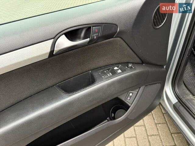 Чорний Ауді Ку 7, об'ємом двигуна 3 л та пробігом 320 тис. км за 8950 $, фото 16 на Automoto.ua