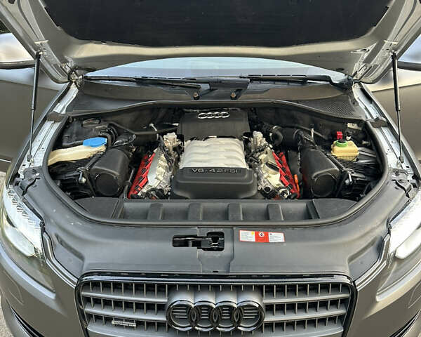 Черный Ауди Ку 7, объемом двигателя 4.16 л и пробегом 159 тыс. км за 11500 $, фото 24 на Automoto.ua