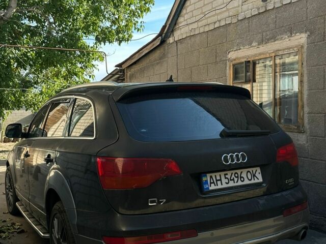 Чорний Ауді Ку 7, об'ємом двигуна 3 л та пробігом 381 тис. км за 5906 $, фото 6 на Automoto.ua
