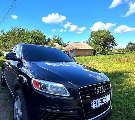 Черный Ауди Ку 7, объемом двигателя 4.2 л и пробегом 230 тыс. км за 13000 $, фото 1 на Automoto.ua
