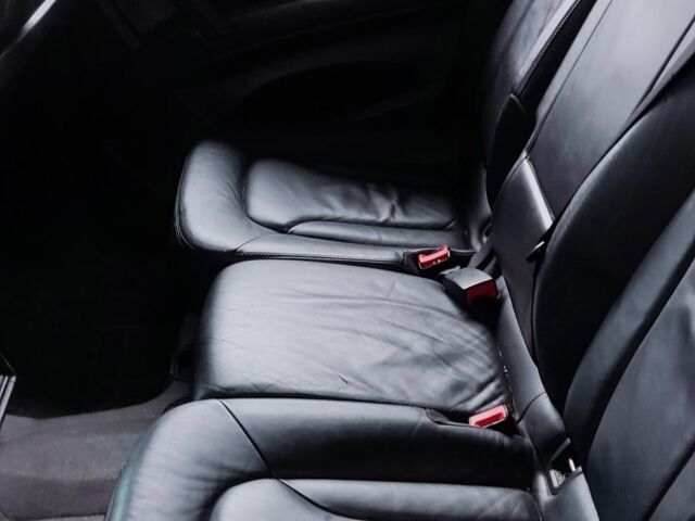 Черный Ауди Ку 7, объемом двигателя 3 л и пробегом 285 тыс. км за 12000 $, фото 10 на Automoto.ua