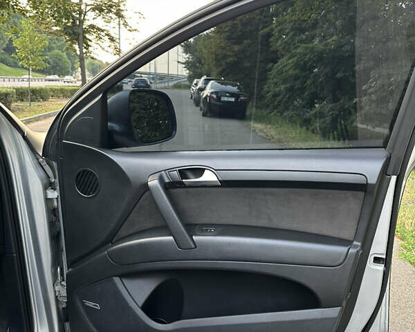 Черный Ауди Ку 7, объемом двигателя 4.16 л и пробегом 159 тыс. км за 11500 $, фото 19 на Automoto.ua