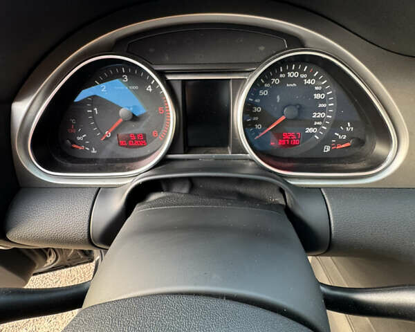 Ауді Ку 7 2006 у Ковель на Automoto.ua Чорний Ауді Ку 7, об'ємом двигуна 2.97 л та пробігом 397 тис. км за 13900 $, фото 12 на Automoto.ua