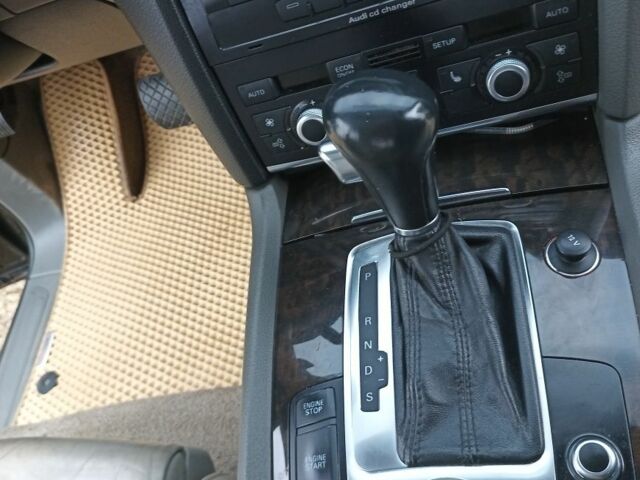 Черный Ауди Ку 7, объемом двигателя 3 л и пробегом 333 тыс. км за 8700 $, фото 1 на Automoto.ua