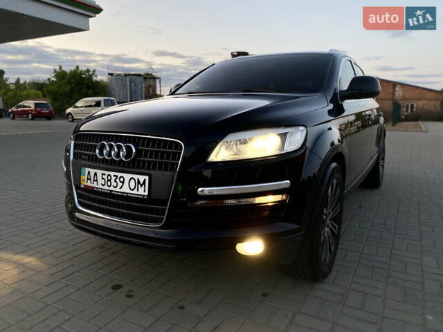 Черный Ауди Ку 7, объемом двигателя 4.2 л и пробегом 300 тыс. км за 7999 $, фото 9 на Automoto.ua